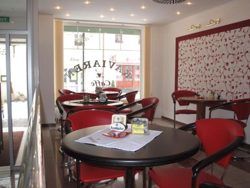 Hotel Central Kremnica Ngoại thất bức ảnh