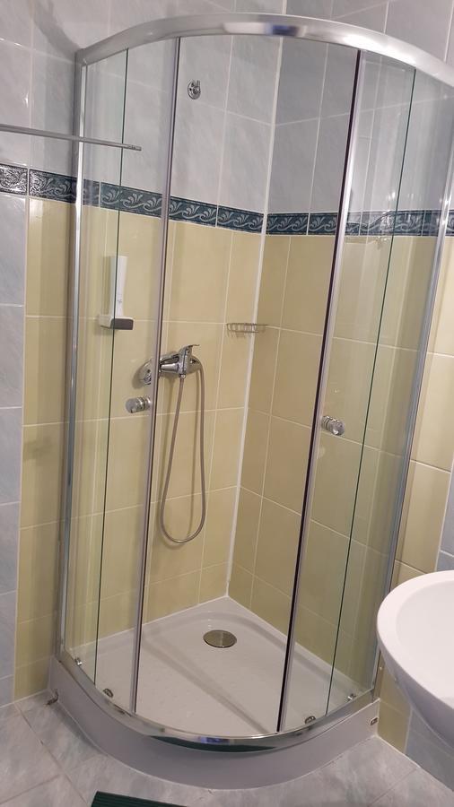 Hotel Central Kremnica Ngoại thất bức ảnh
