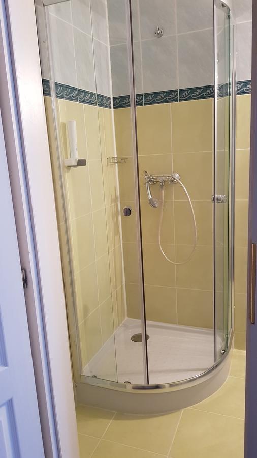 Hotel Central Kremnica Ngoại thất bức ảnh